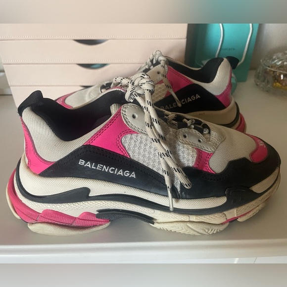 SOLD - Picture 2 of 16